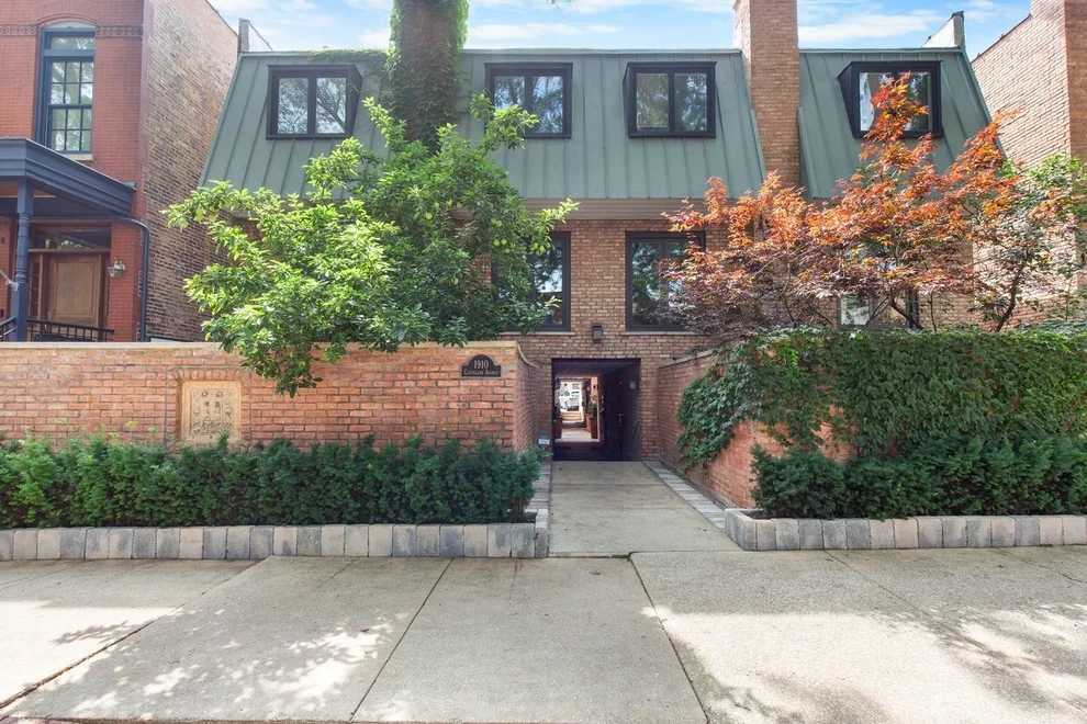 Unit for sale at 1912 N Cleveland Avenue, Chicago, IL 60614