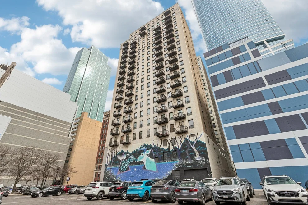 Unit for sale at 910 S Michigan Avenue, Chicago, IL 60605