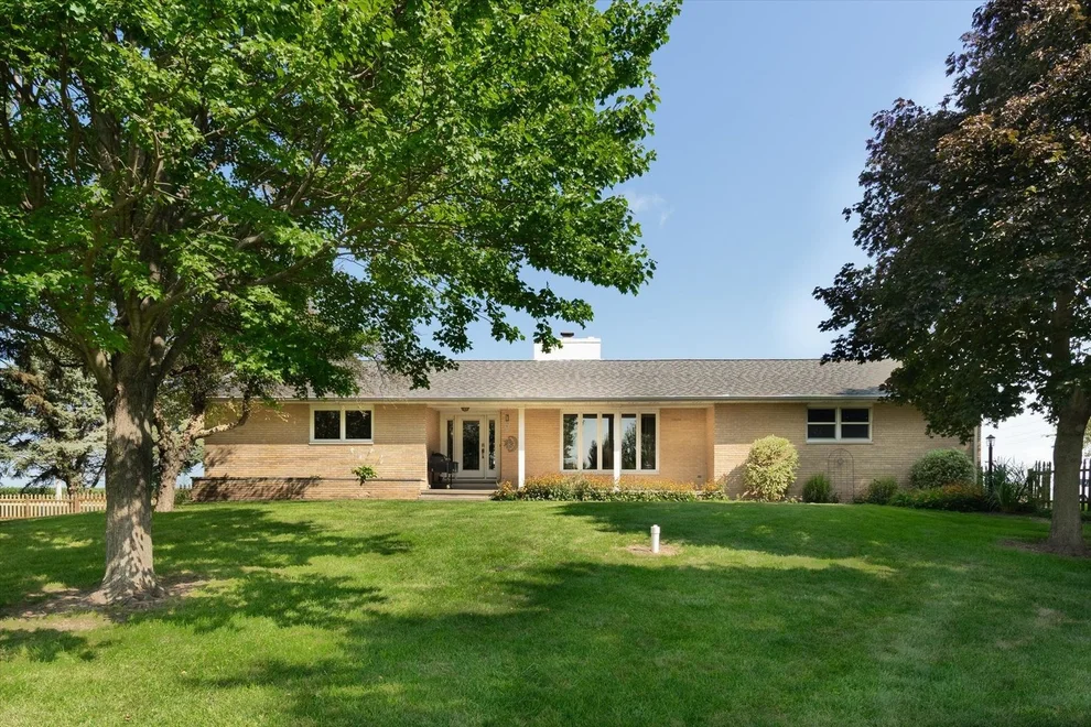 Unit for sale at 18491 Il Highway 89, Arlington, IL 61312