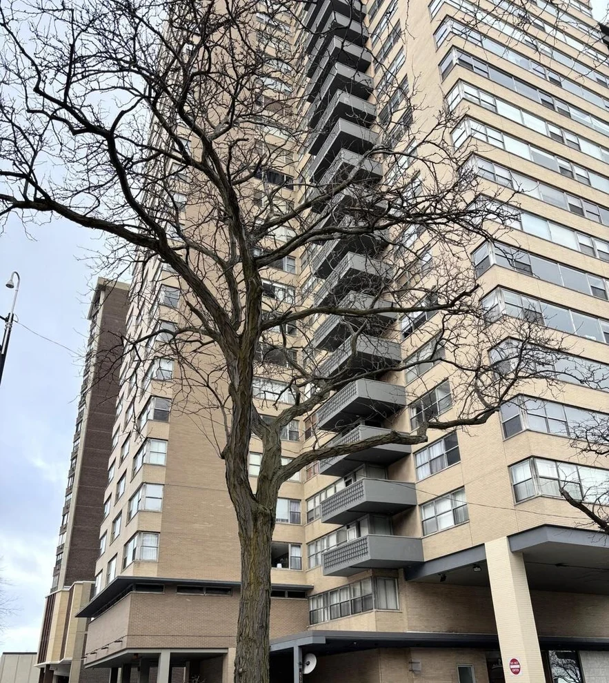 Unit for sale at 6301 N Sheridan Road, Chicago, IL 60660