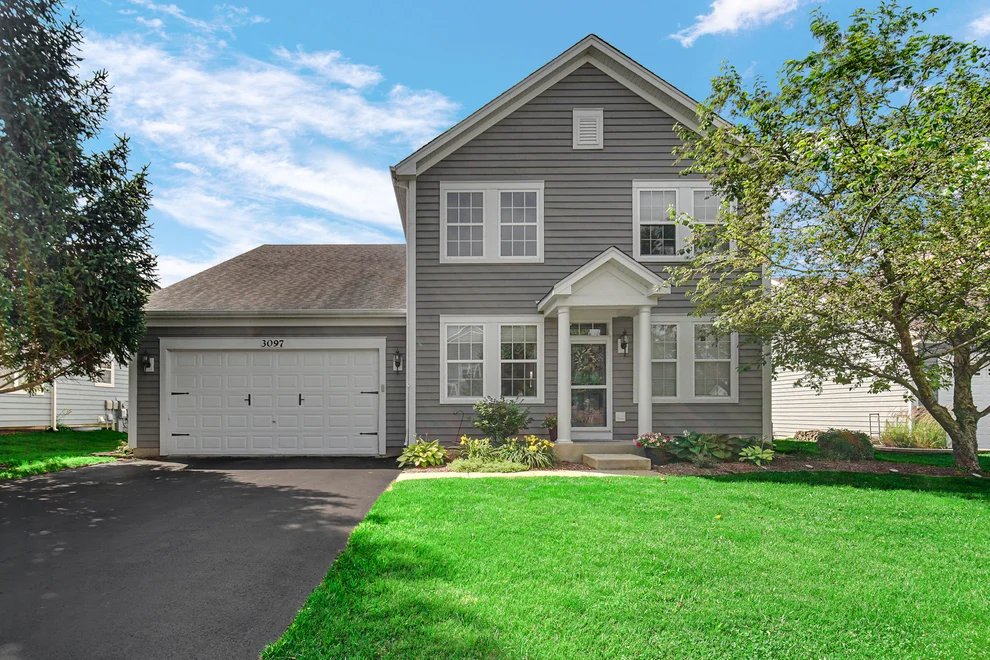 Unit for sale at 3097 Chalkstone Avenue, Elgin, IL 60124