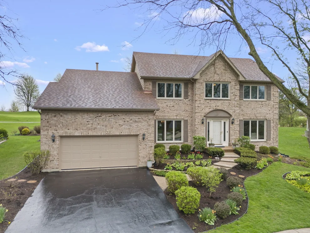 Unit for sale at 6304 Snead Court, Woodridge, IL 60517