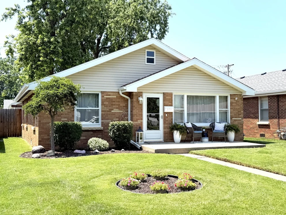 Unit for sale at 271 N DOUGLAS Street, Bradley, IL 60915