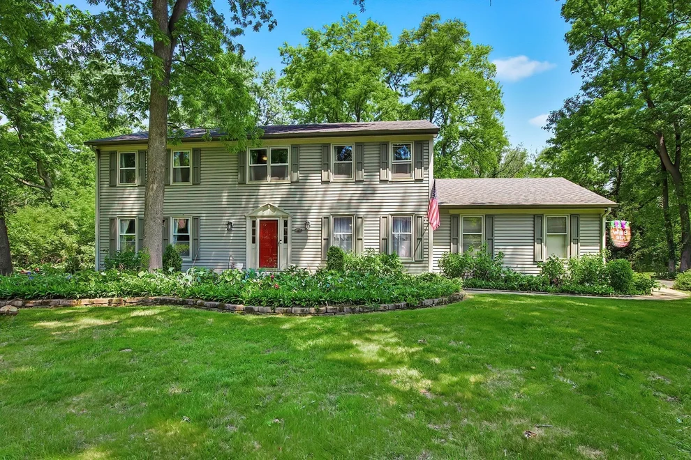 Unit for sale at 6710 Connecticut Trail, Crystal Lake, IL 60012