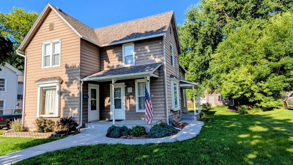 Unit for sale at 111 N Wesley Avenue, Mount Morris, IL 61054