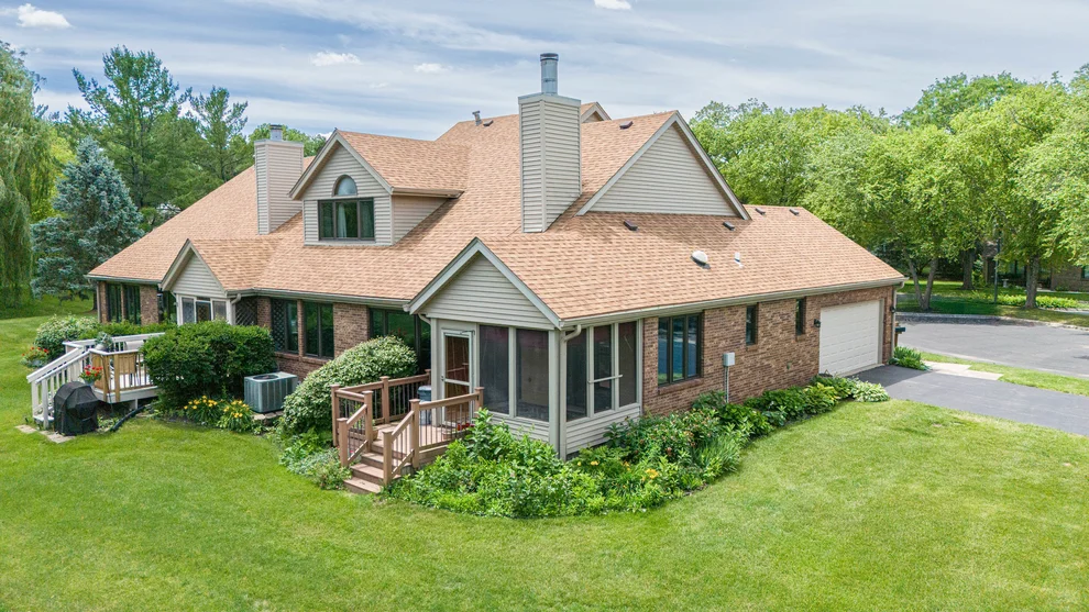 Unit for sale at 6320 Old Hunters Run, Rockford, IL 61114