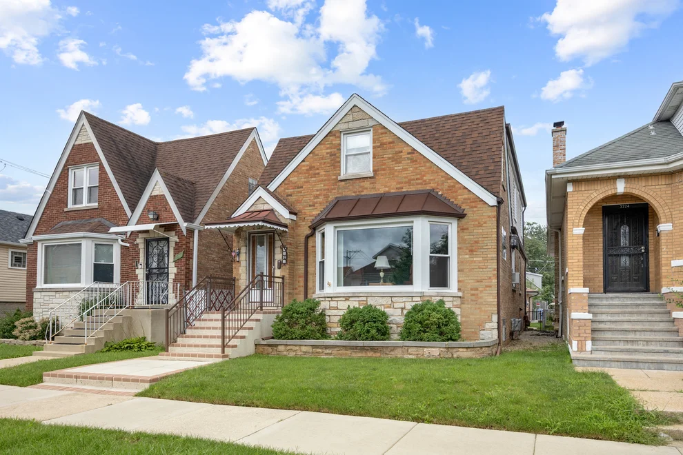 Unit for sale at 3222 N Natchez Avenue, Chicago, IL 60634