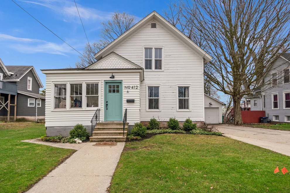 Unit for sale at 412 W High Street, Sycamore, IL 60178
