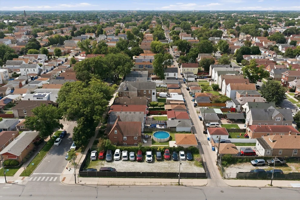 Unit for sale at 5100 S Francisco Avenue, Chicago, IL 60632