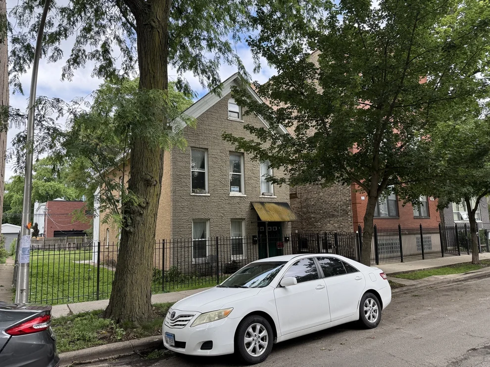Unit for sale at 1634 N ROCKWELL Street, Chicago, IL 60647