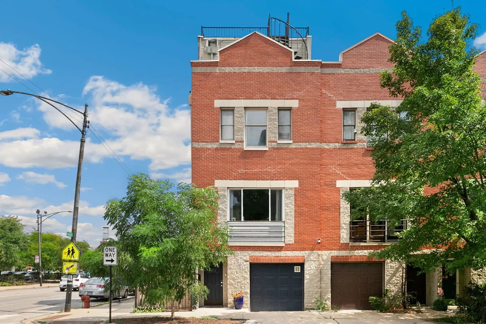 Unit for sale at 471 N Armour Street, Chicago, IL 60642