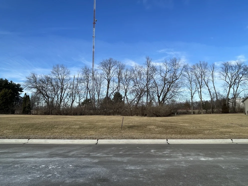 Unit for sale at Lot 4 E 19th Street, Sterling, IL 61081