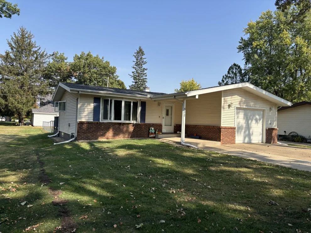 Unit for sale at 308 E South Street, Granville, IL 61326