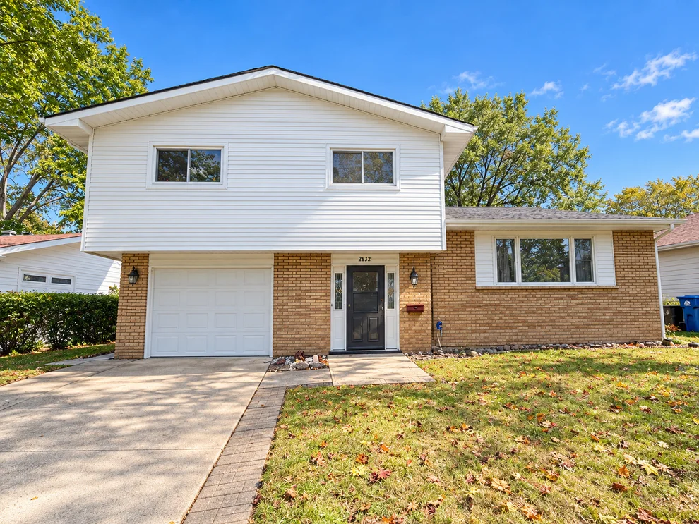Unit for sale at 2632 Brnot Avenue, Waukegan, IL 60087