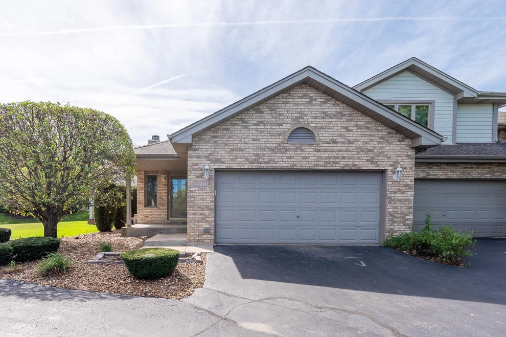 Unit for sale at 17411 Carlyle Court, Tinley Park, IL 60487