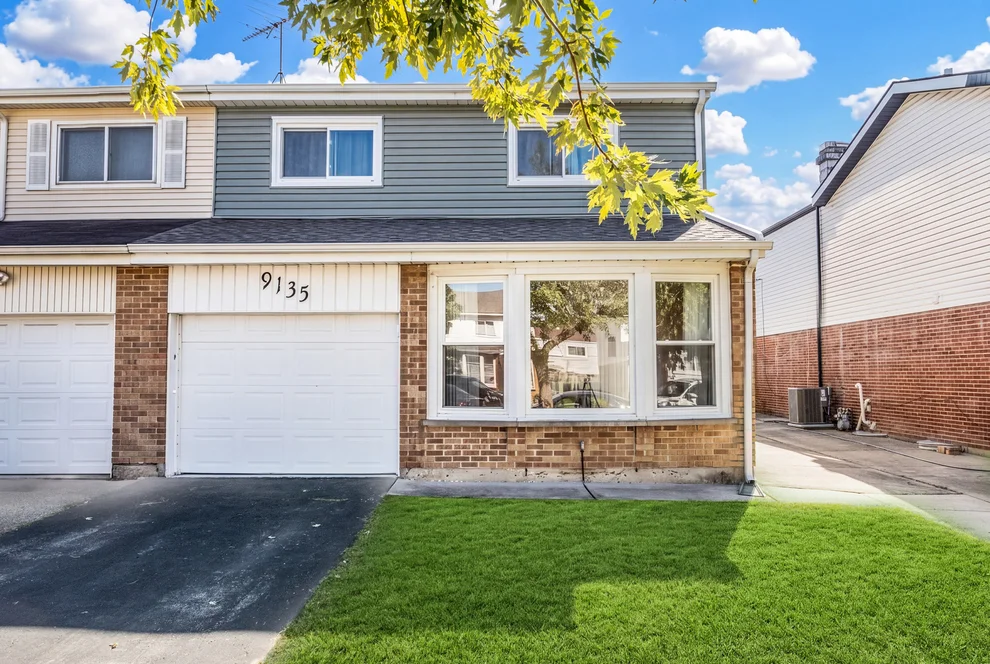 Unit for sale at 9135 Hollyberry Avenue, Des Plaines, IL 60016