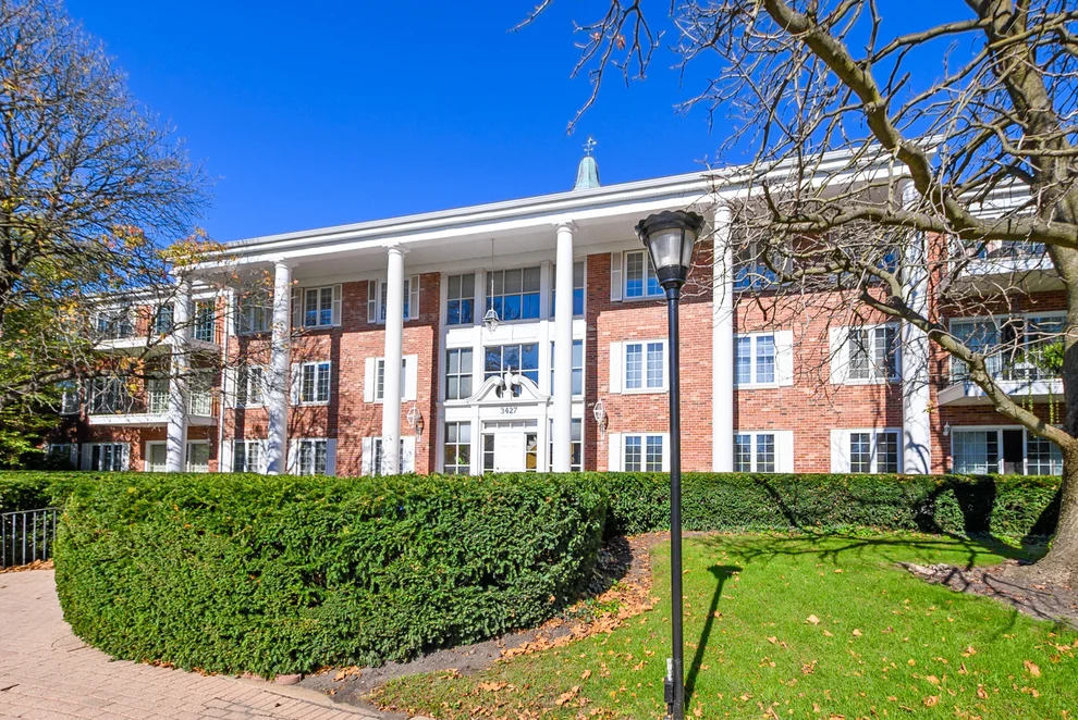 Unit for sale at 3427 Vollmer Road, Flossmoor, IL 60422
