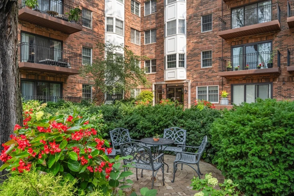 Unit for sale at 1503 Oak Avenue, Evanston, IL 60201