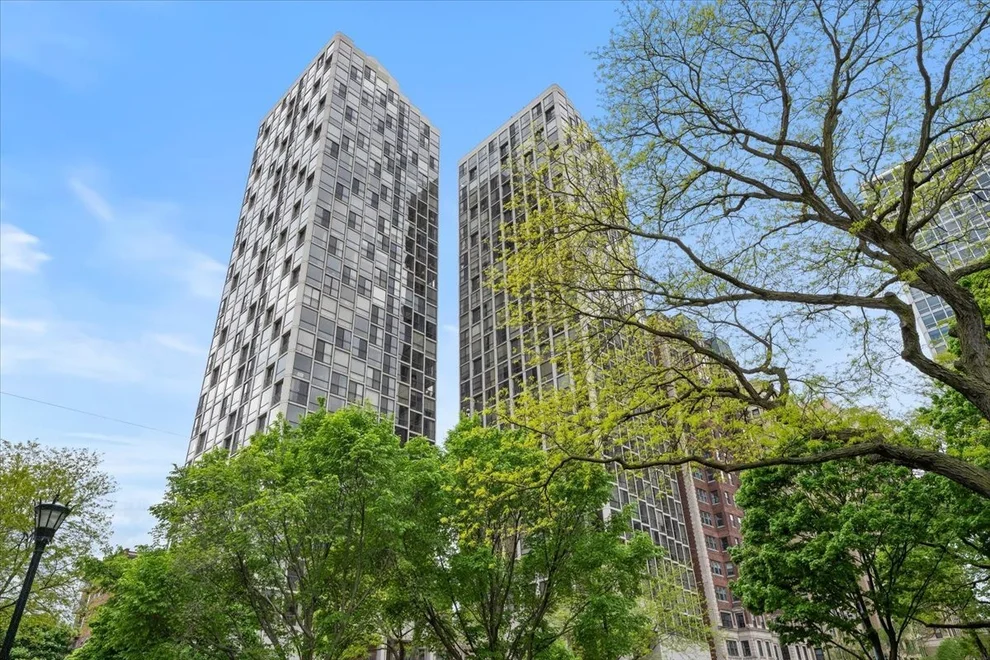 Unit for sale at 345 W FULLERTON Parkway, Chicago, IL 60614