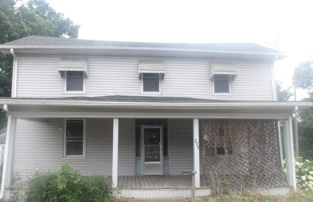 Unit for sale at 233 Buena Vista Street, Paris, IL 61944