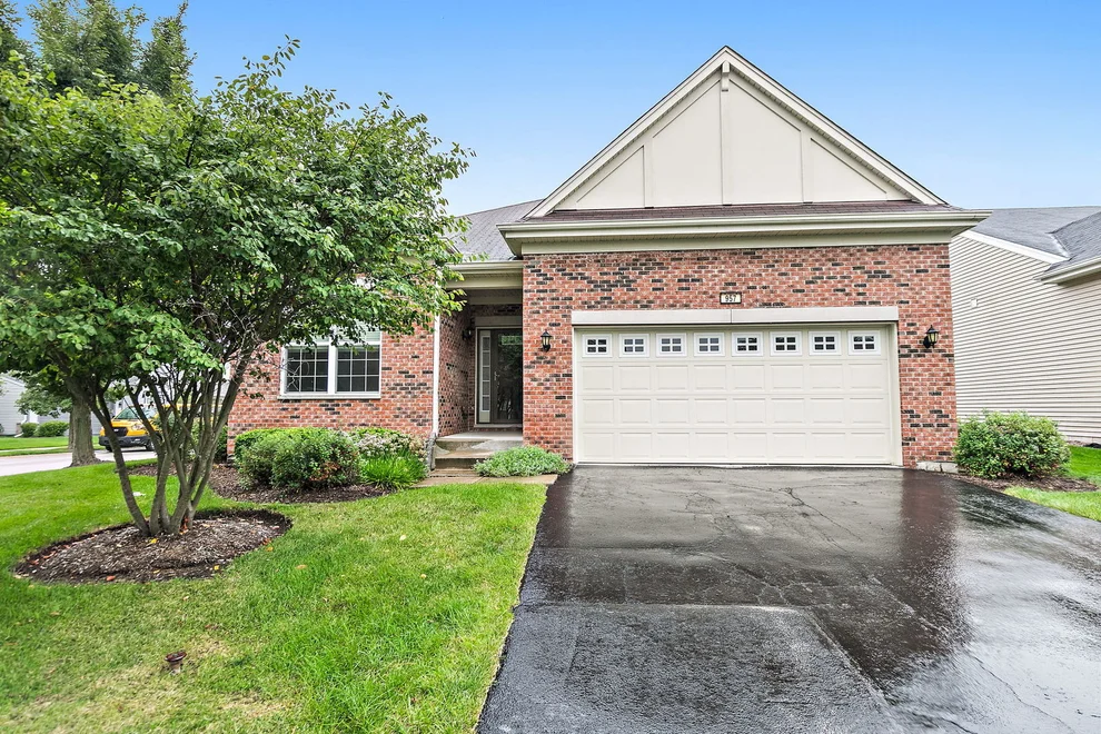 Unit for sale at 957 Laguna Lane, Pingree Grove, IL 60140