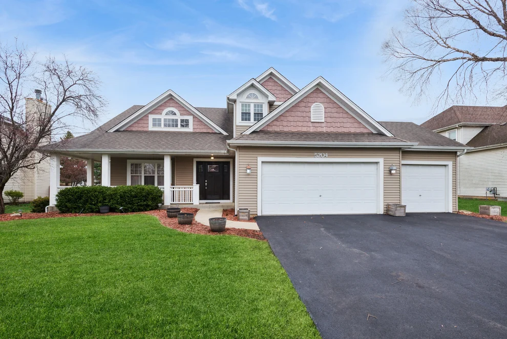 Unit for sale at 5204 Chokeberry Drive, Naperville, IL 60564