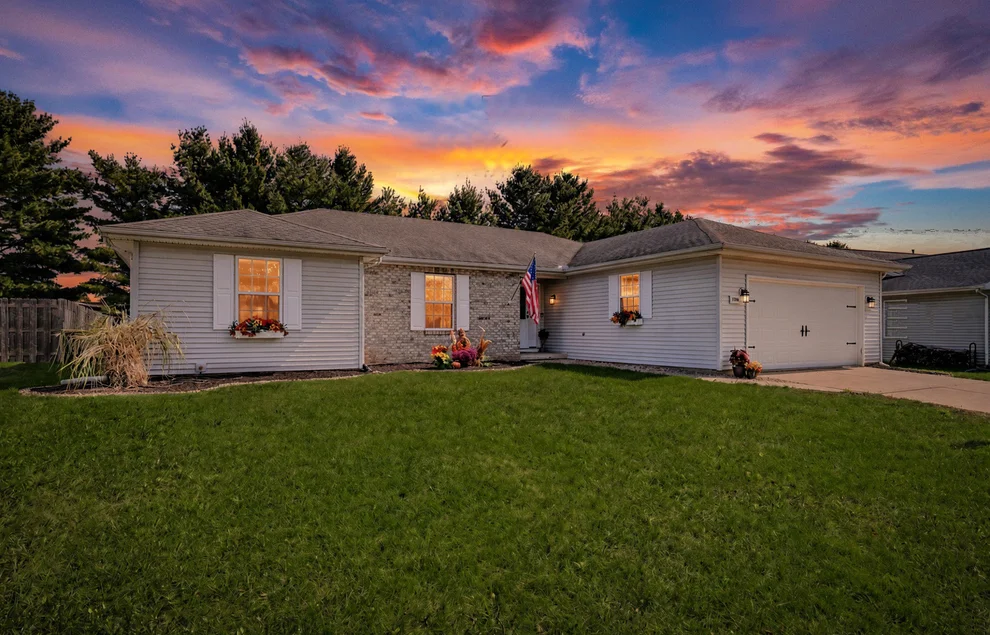 Unit for sale at 1704 Nancy Beth Drive, Champaign, IL 61822