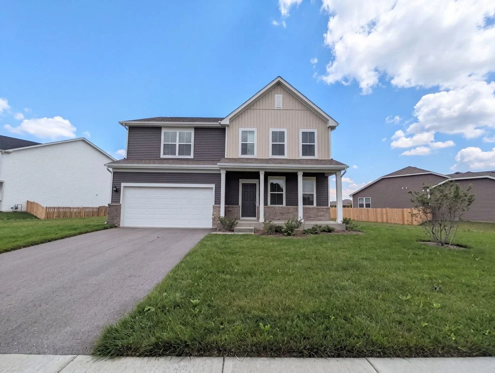 Unit for sale at 418 Fairway Lane, Sycamore, IL 60178