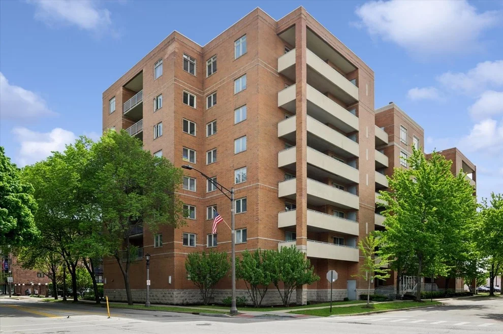 Unit for sale at 435 William Street, River Forest, IL 60305