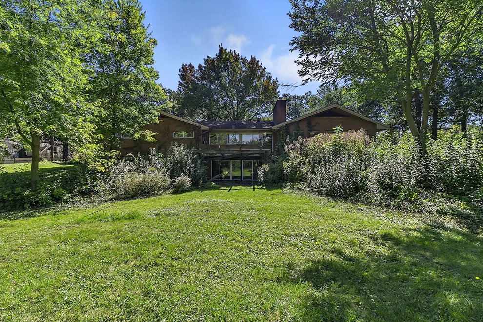 Unit for sale at 2222 35th Street, Oak Brook, IL 60523