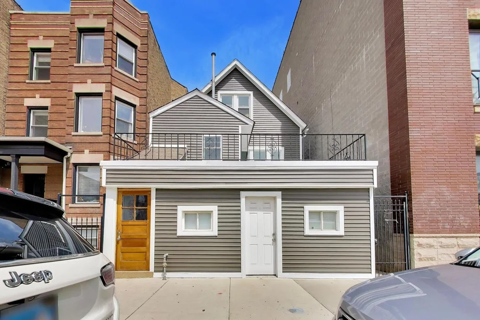 Unit for sale at 3450 W Diversey Avenue, Chicago, IL 60647