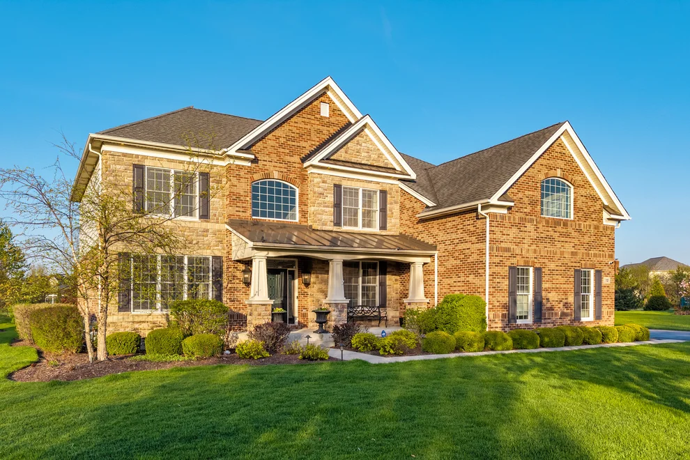 Unit for sale at 12 Wood Oaks Drive, South Barrington, IL 60010