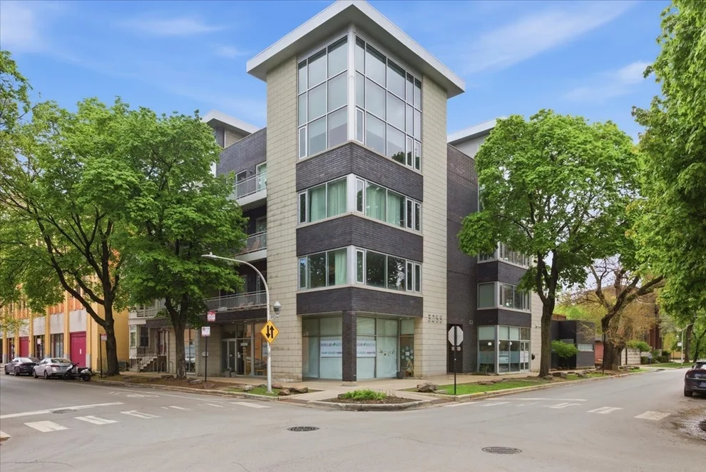 Unit for sale at 3255 N Paulina Street, Chicago, IL 60657