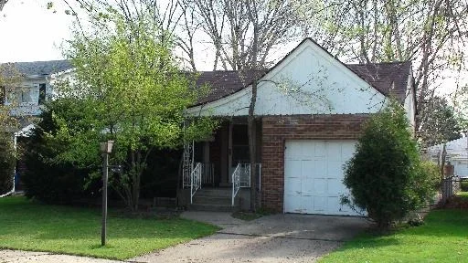 Unit for sale at 7827 Keystone Avenue, SKOKIE, IL 60203