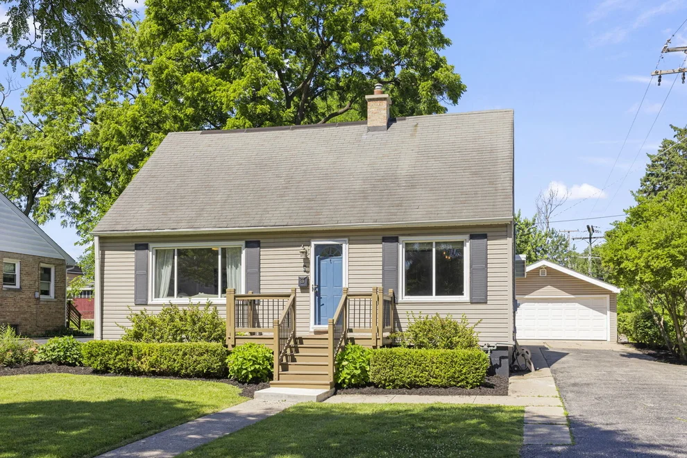 Unit for sale at 28 N Yale Avenue, Villa Park, IL 60181