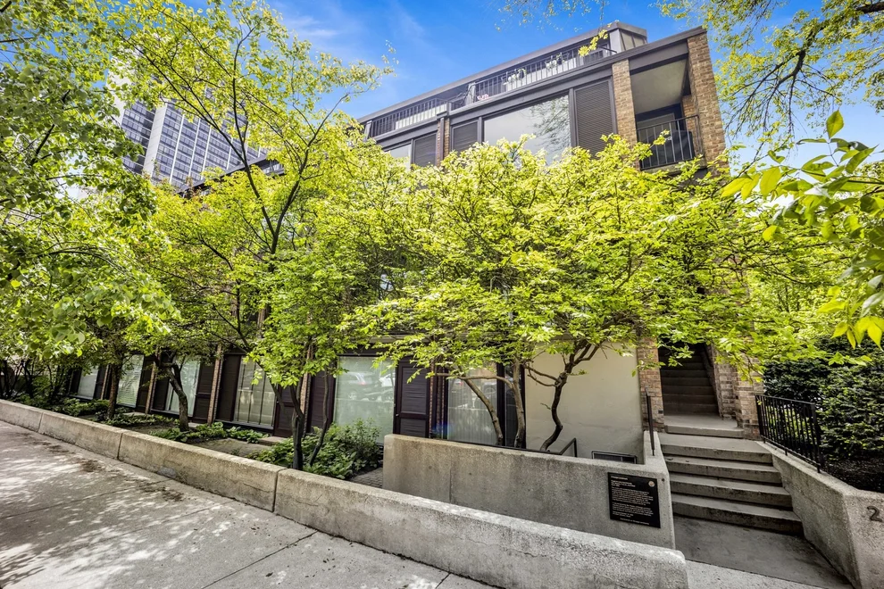 Unit for sale at 235 W Eugenie Street, Chicago, IL 60614