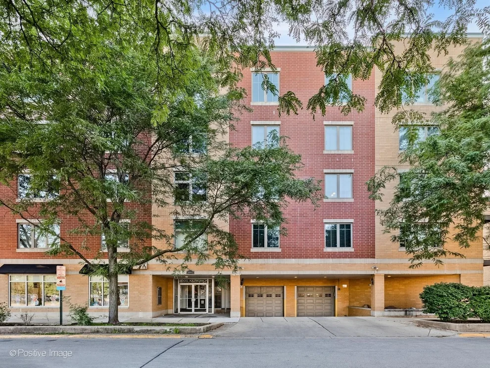 Unit for sale at 8000 Kilpatrick Avenue, Skokie, IL 60076