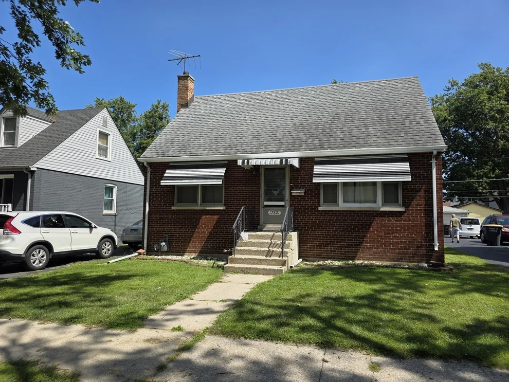 Unit for sale at 17821 Escanaba Avenue, Lansing, IL 60438