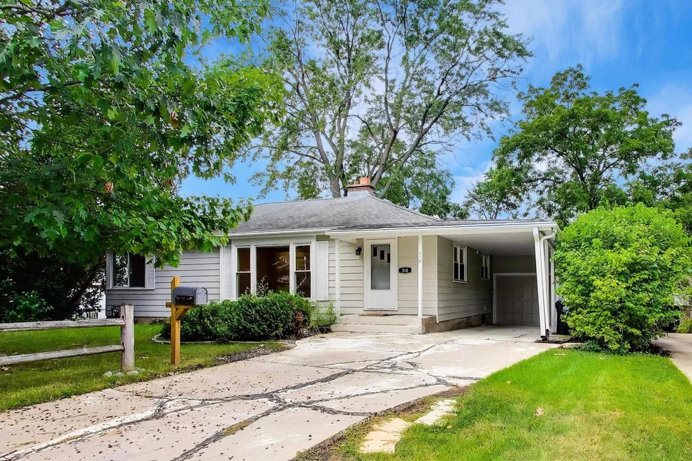 Unit for sale at 318 S Hale Street, Palatine, IL 60067