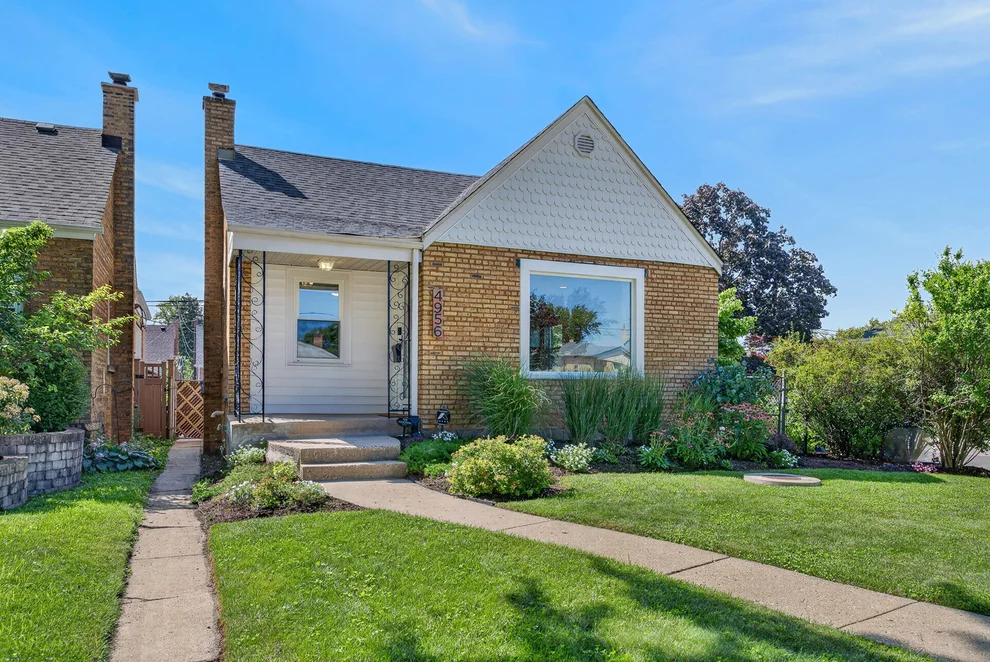 Unit for sale at 4956 N Mobile Avenue, Chicago, IL 60630