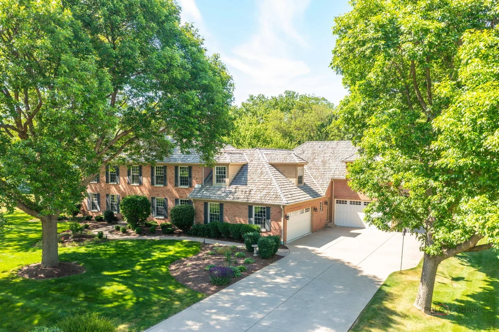 Unit for sale at 126 Schooner Lane, Lake Barrington, IL 60010