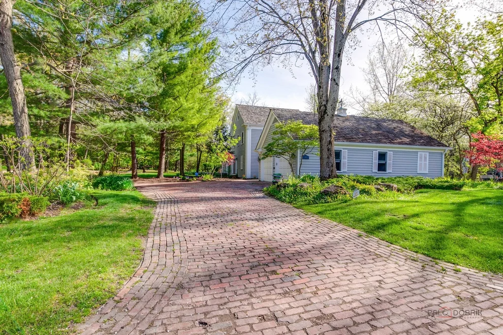 Unit for sale at 4622 Forest Edge Lane, Long Grove, IL 60047