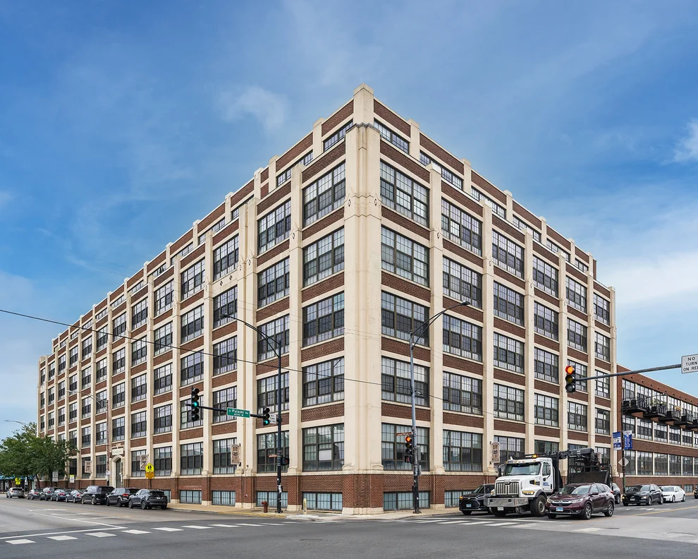 Unit for sale at 3963 W Belmont Avenue, Chicago, IL 60618