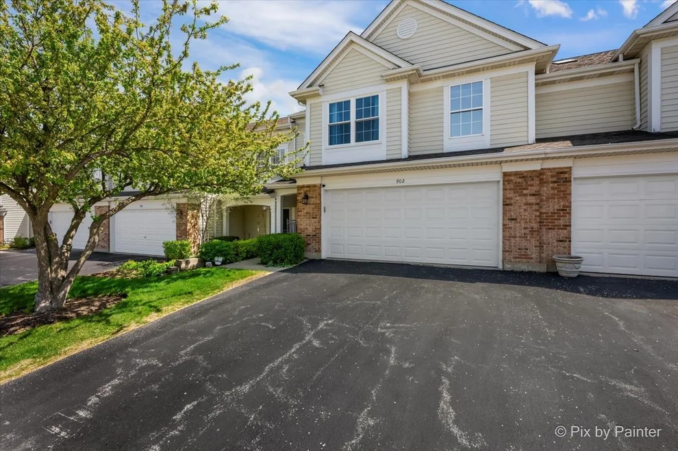 Unit for sale at 902 Huntington Drive, Elk Grove Village, IL 60007