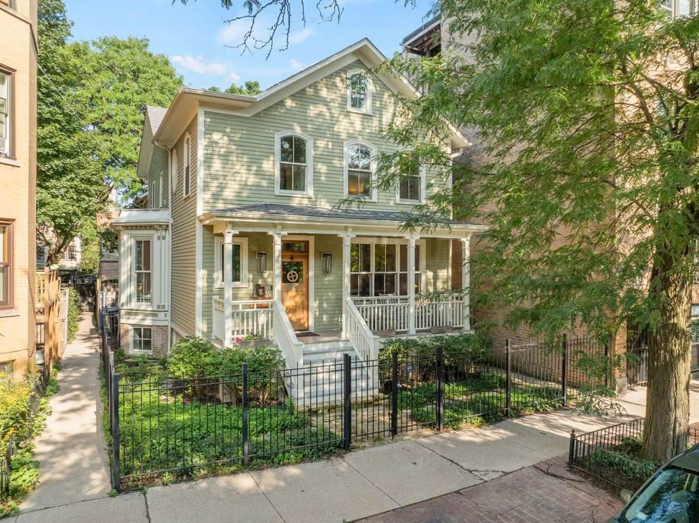 Unit for sale at 2347 N Geneva Terrace, Chicago, IL 60614