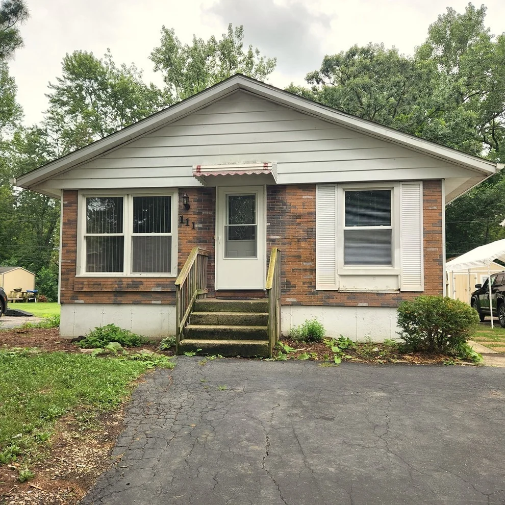 Unit for sale at 111 WOODLAND Drive, Round Lake Beach, IL 60073