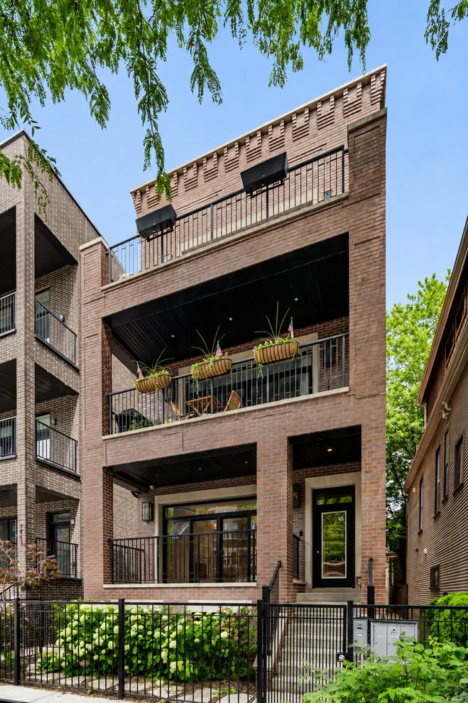 Unit for sale at 2455 N Racine Avenue, Chicago, IL 60614