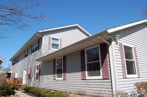 Unit for sale at 1839B Grant Street, EVANSTON, IL 60201