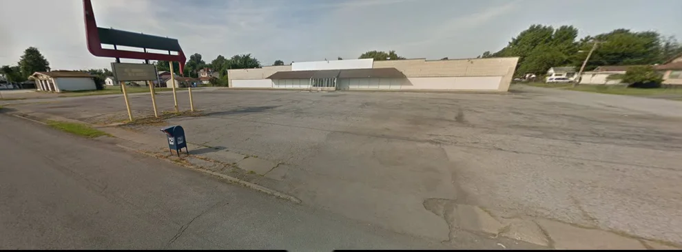 Unit for sale at 3101-3103 Sycamore Street, Cairo, IL 62914