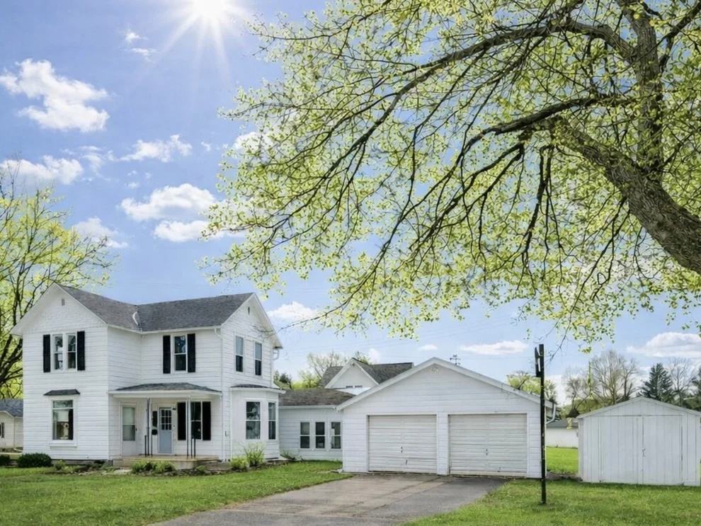 Unit for sale at 406 W Balsam Street, Forreston, IL 61030